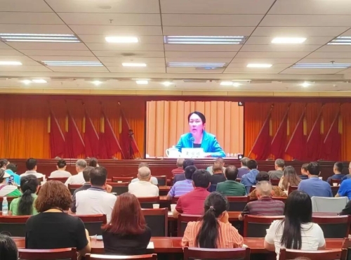 报告会现场2